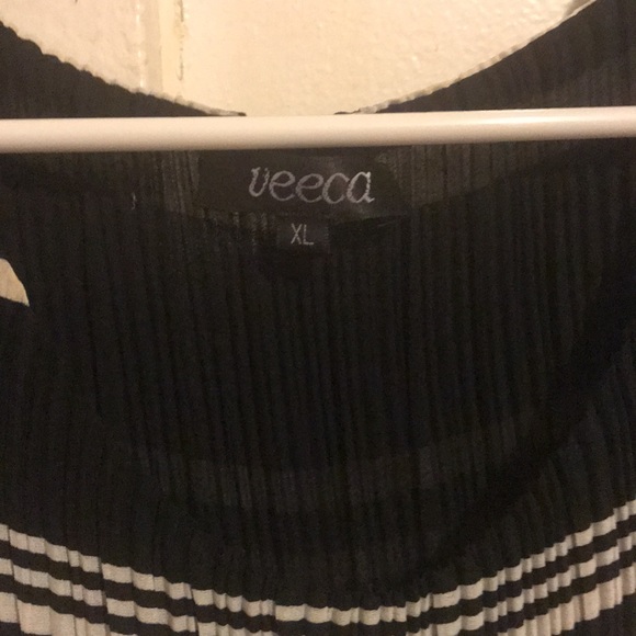 Dress - Picture 5 of 6